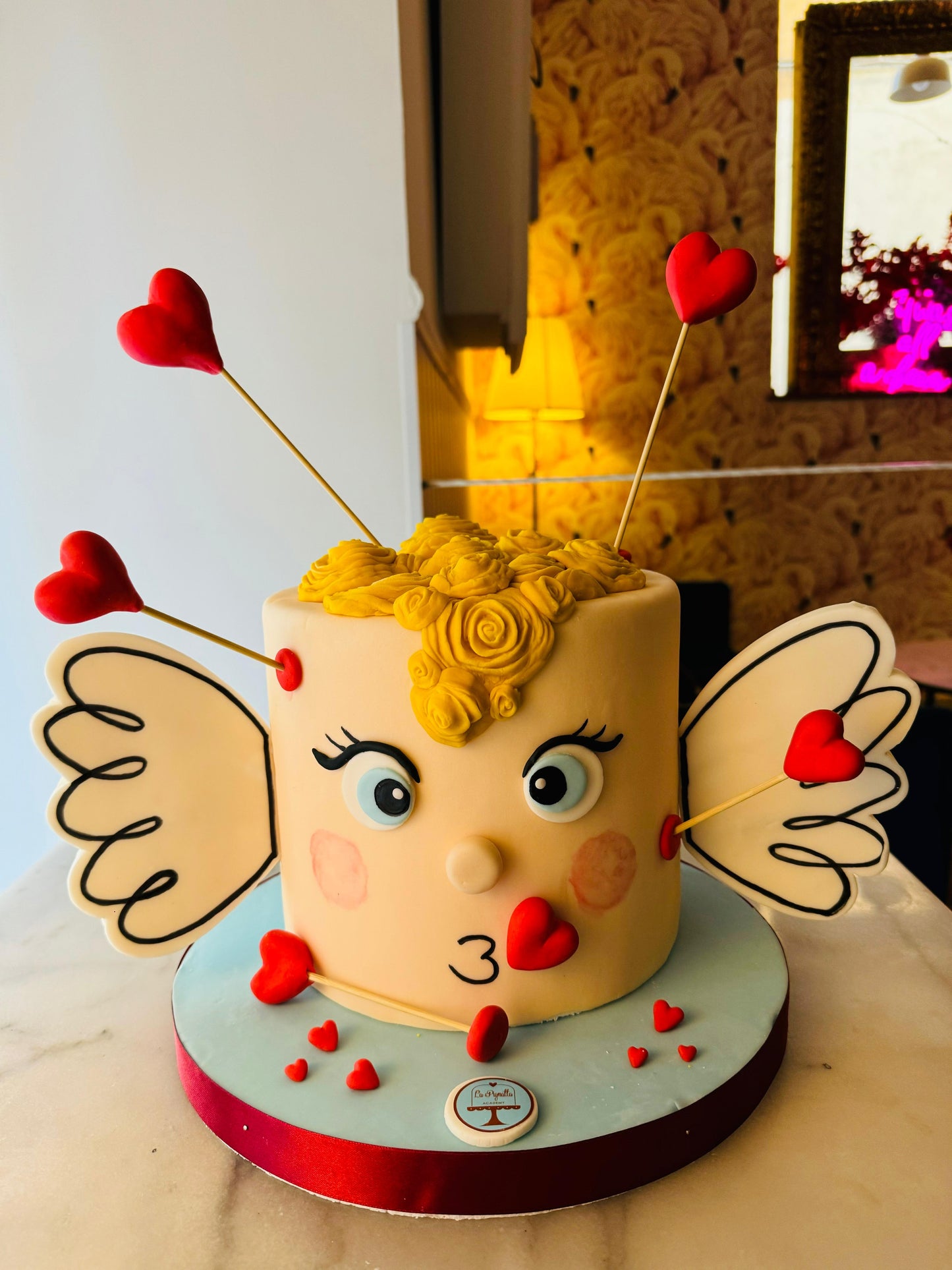 CUPIDO CAKE